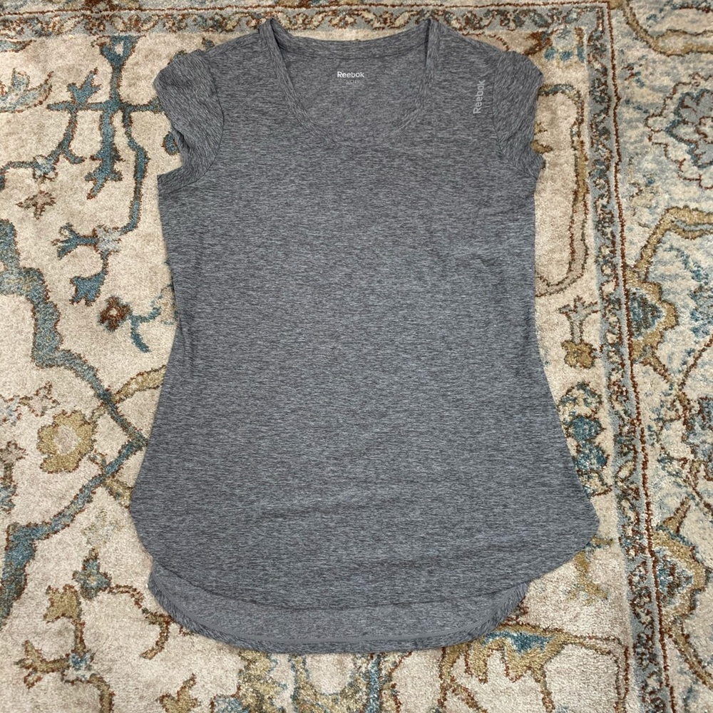 Reebok athletic top